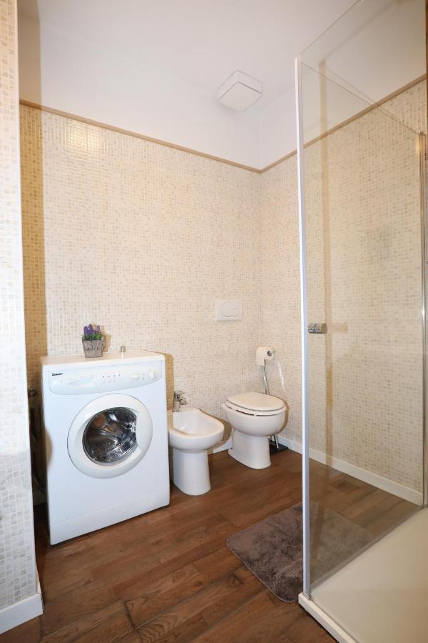 Unique Luxury Apartment And Rooms روما المظهر الخارجي الصورة