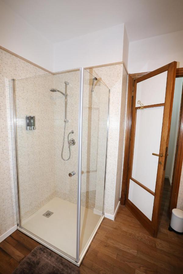 Unique Luxury Apartment And Rooms روما المظهر الخارجي الصورة