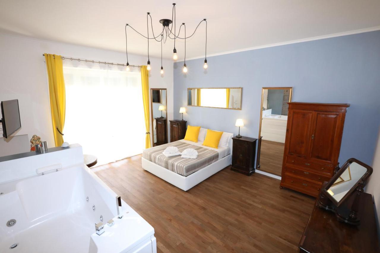 Unique Luxury Apartment And Rooms روما المظهر الخارجي الصورة