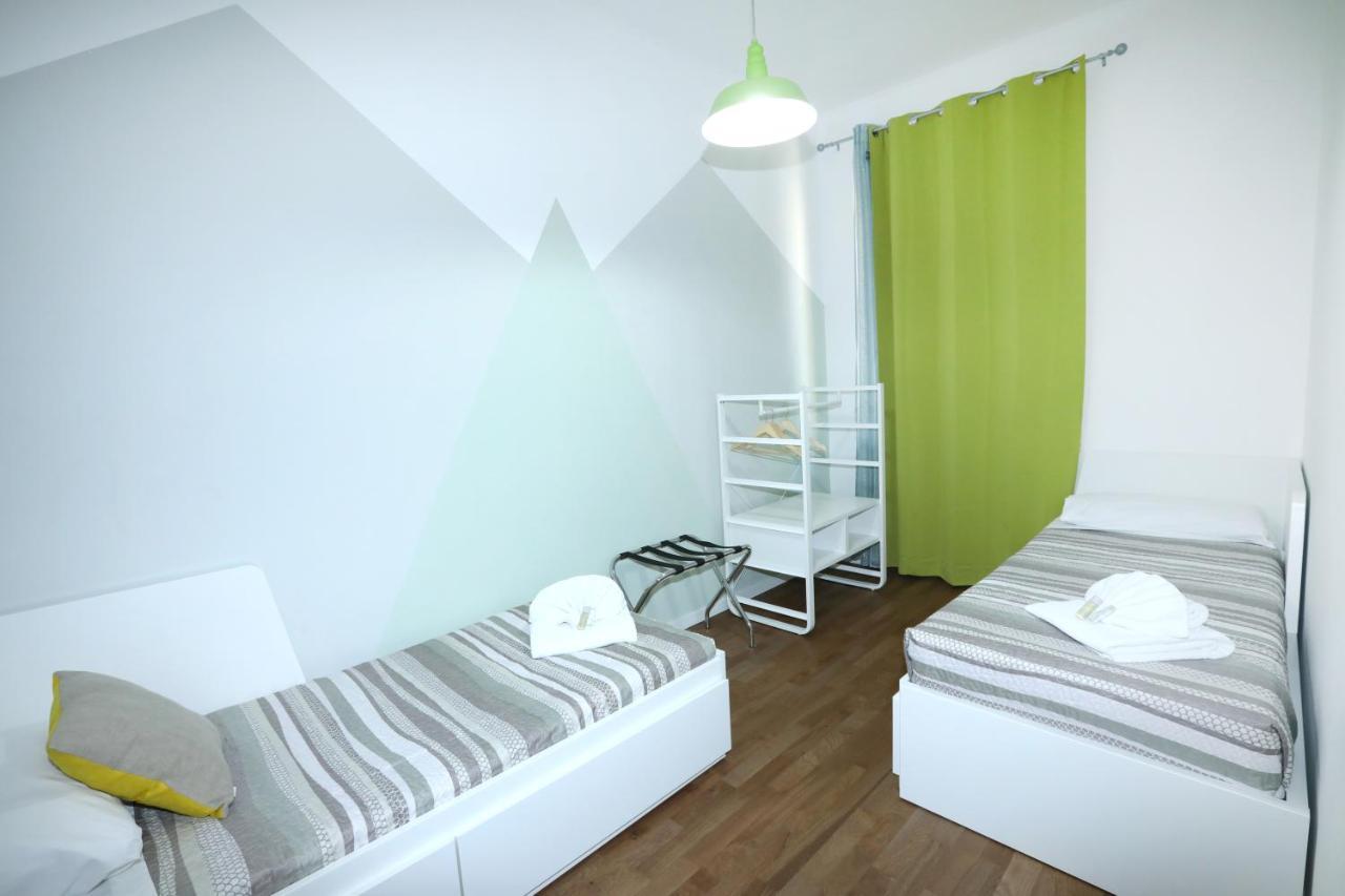 Unique Luxury Apartment And Rooms روما المظهر الخارجي الصورة